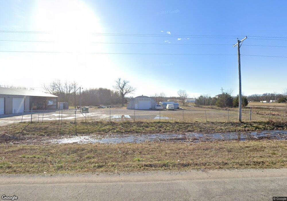 5200 Main St, Parsons, KS 67357 - photo 1