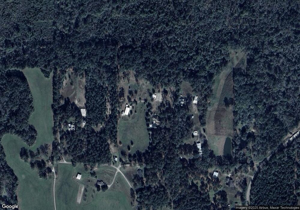 61 Hopkins Cir, Laurel, MS 39443 - photo 1