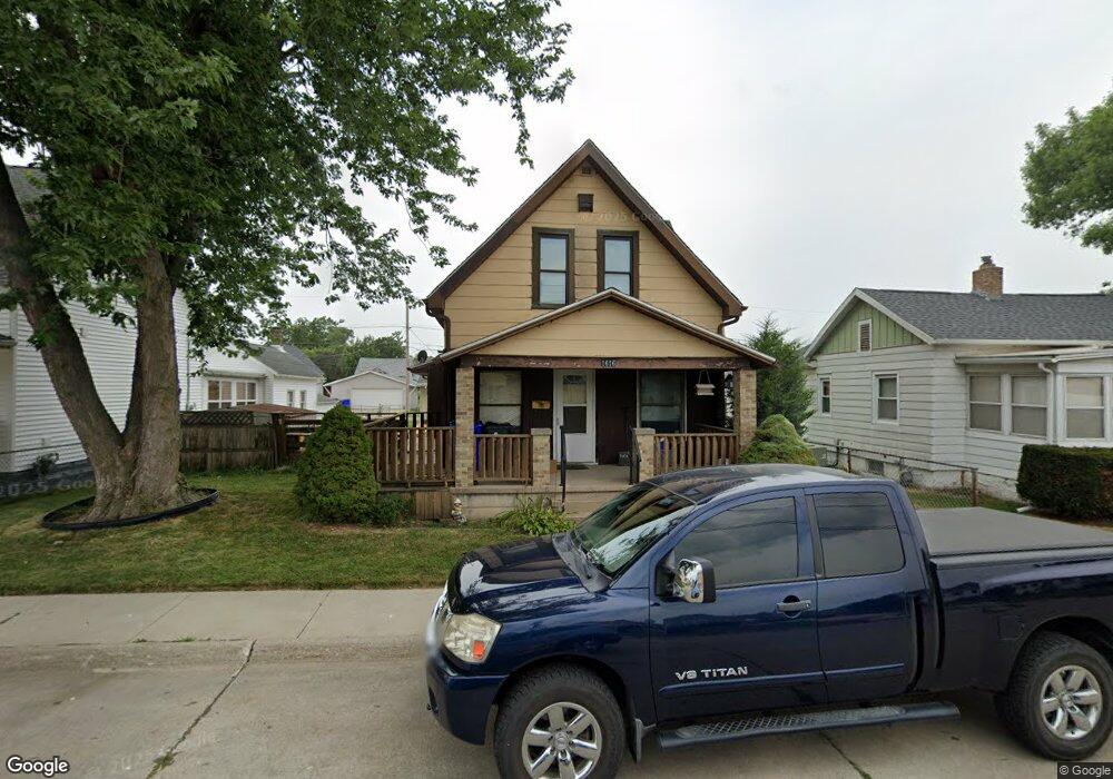 1616 M St SW, Cedar Rapids, IA 52404 - photo 1