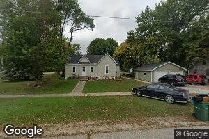 240 S 3rd St, Sheffield, IA 50475