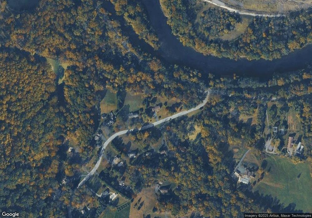 701 Scholl Rd, Pottstown, PA 19465 - photo 1