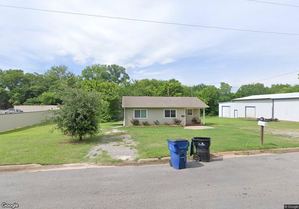 115 W Day St, Denison, TX 75021 - photo 1