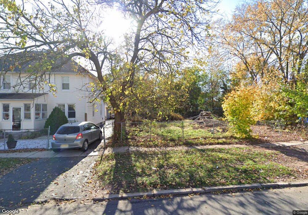 62 Mitchell Ave, New Brunswick, NJ 08901 - photo 1