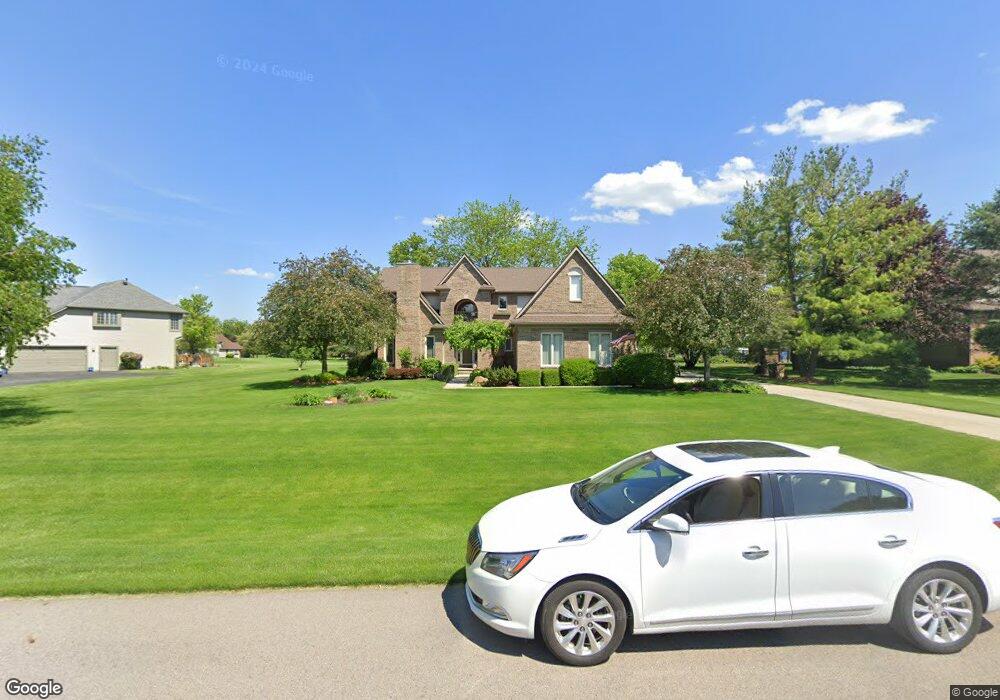 5859 Creekview Ct, Ann Arbor, MI 48108 - photo 1