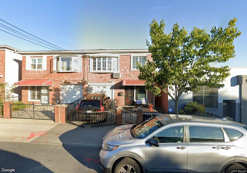 20-12 33rd St unit B, Astoria, NY 11105 - photo 1