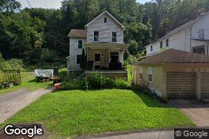 27 Newport St, Glen Lyon, PA 18617