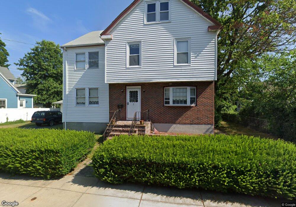 7 Dunwell St, West Roxbury, MA 02132 - photo 1