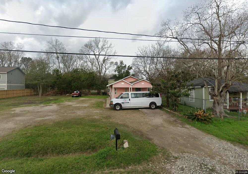 8411 Venus St, Houston, TX 77088 - photo 1
