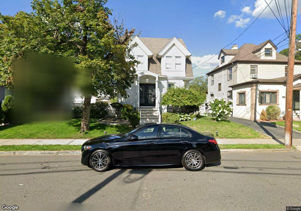 319 Franklin Ave, Hasbrouck Heights, NJ 07604 - photo 1