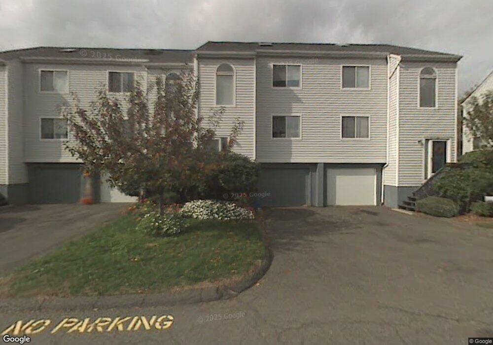 29 Woodbridge Ln, Cromwell, CT 06416 - photo 1