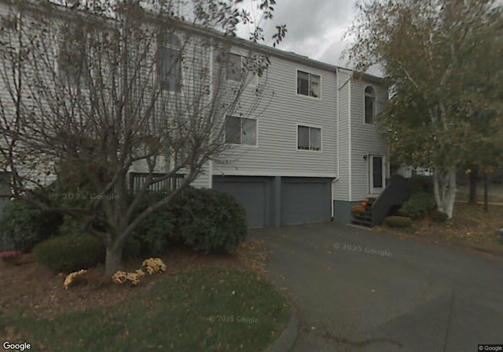 17 Midway Dr, Cromwell, CT 06416 - photo 1