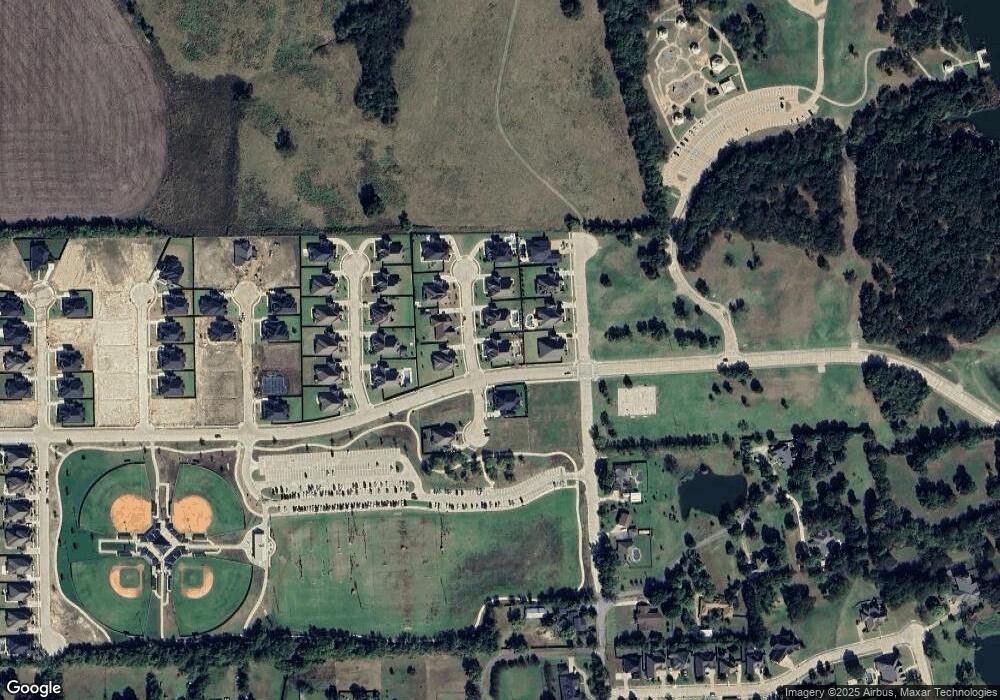 2801 Fawnwood Ct, Sherman, TX 75092 - photo 1