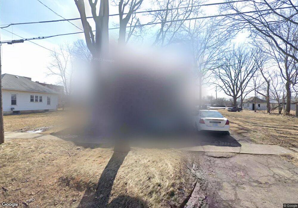 1628 Broadway Blvd, Flint, MI 48506 - photo 1