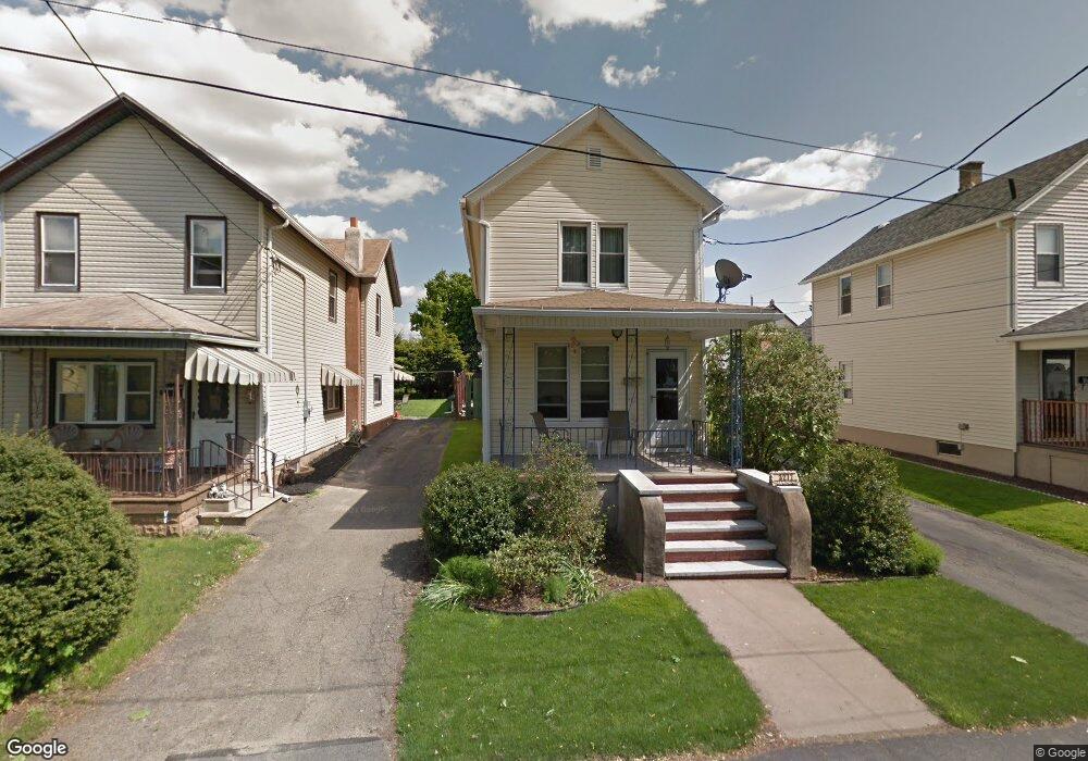 3277 Cedar Ave, Scranton, PA 18505 - photo 1