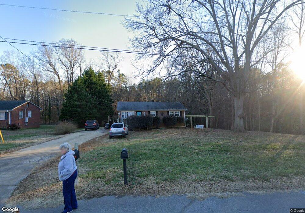 2231 Fallsdale Dr, Gastonia, NC 28052 - photo 1