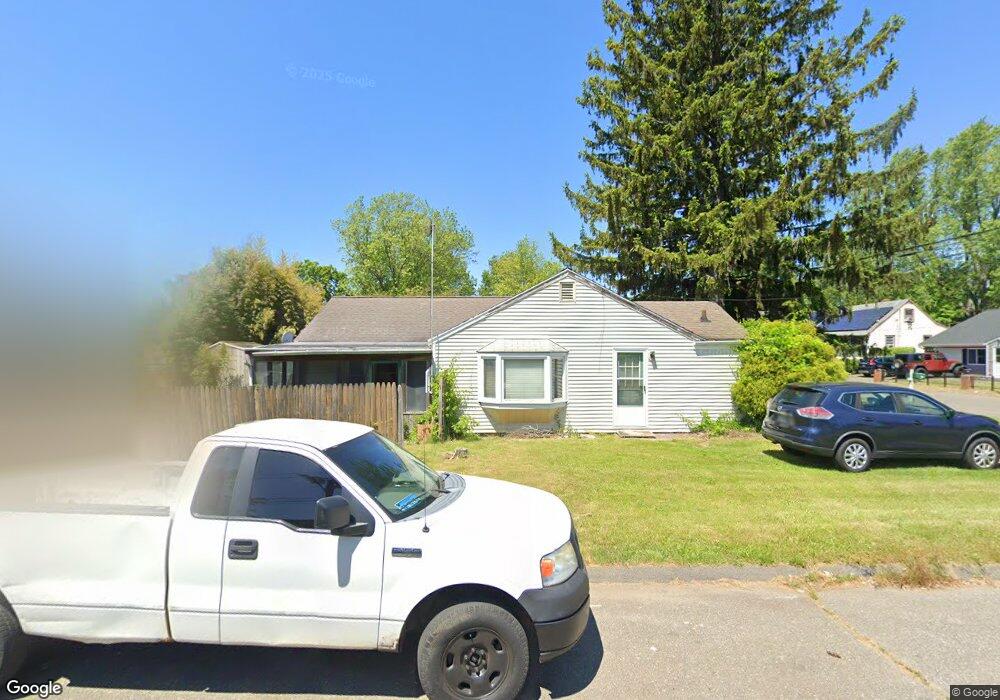 231 Dewey St, Stratford, CT 06615 - photo 1