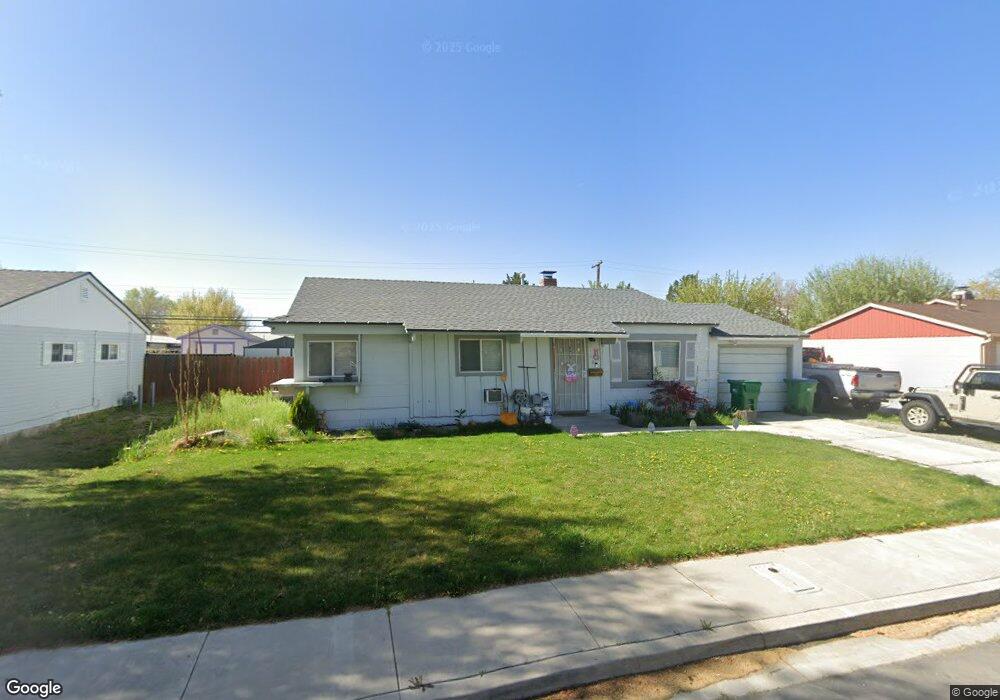 525 Richards Way, Sparks, NV 89431 - photo 1