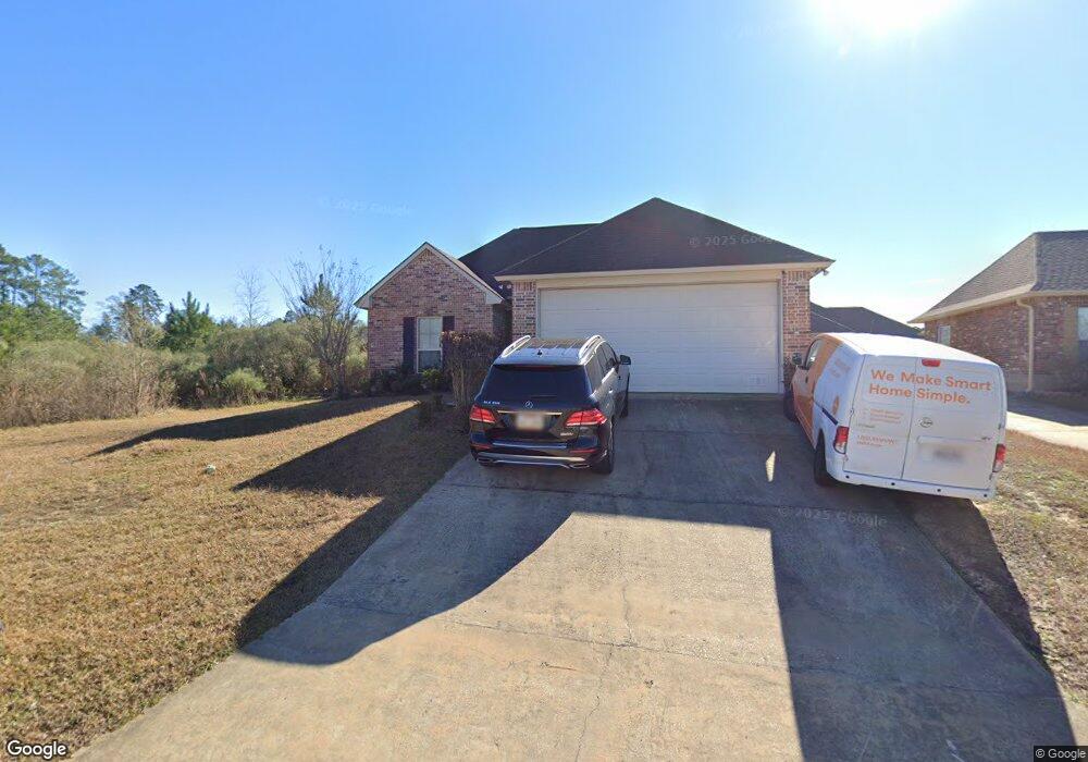 428 Crossover Rd, Pineville, LA 71360 - photo 1