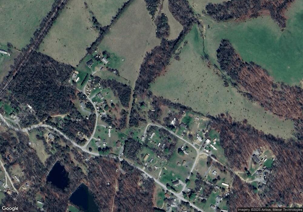 188 Lisa Ln, Shenandoah, VA 22849 - photo 1