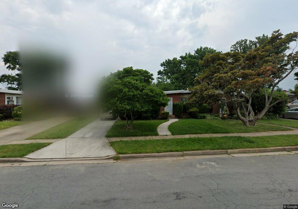 2425 Forest Green Rd, Baltimore, MD 21209 - photo 1