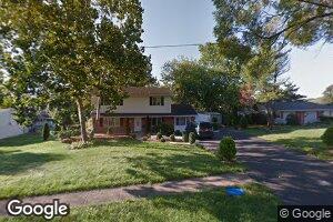 22 Starling Rd, Kendall Park, NJ 08824