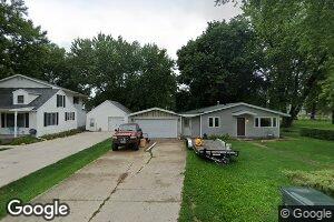 205 W Caroline St, Holcomb, IL 61043