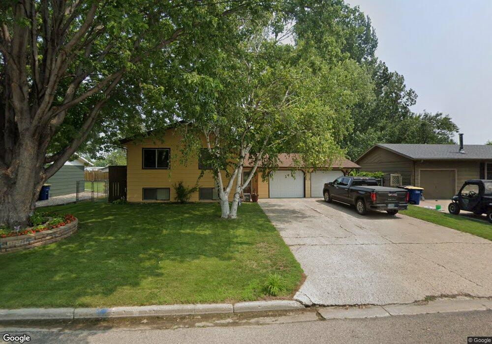 1806 6th Ave NE, Jamestown, ND 58401 - photo 1