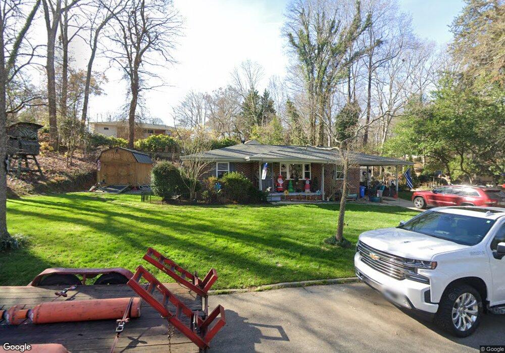 1711 Lakeview Cir, Gainesville, GA 30501 - photo 1