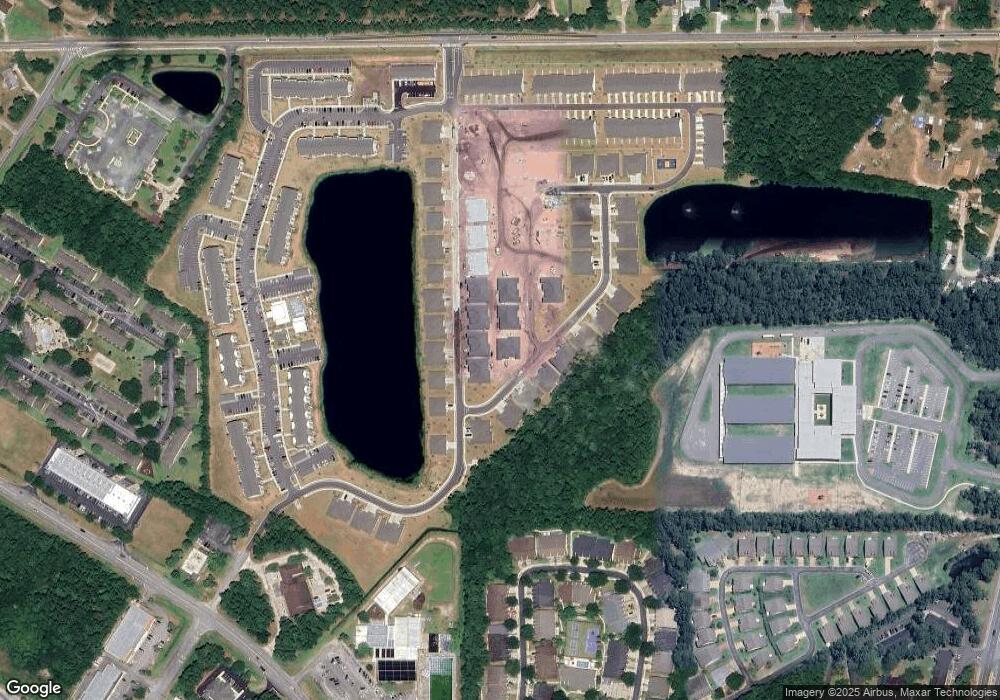 71 Chapel Dr, Brunswick, GA 31525 - photo 1