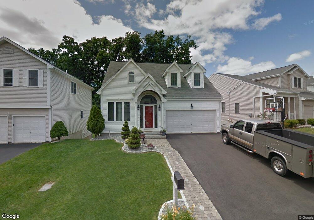 32 Pepper Bush Ln, Newington, CT 06111 - photo 1