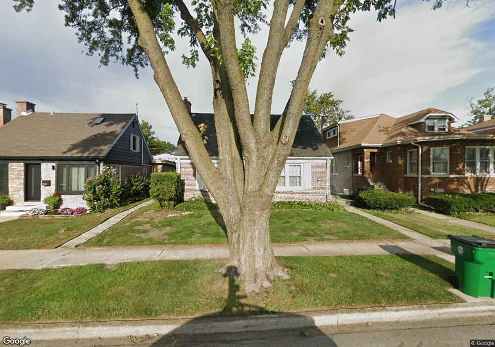 746 Suffolk Ave, Westchester, IL 60154 - photo 1