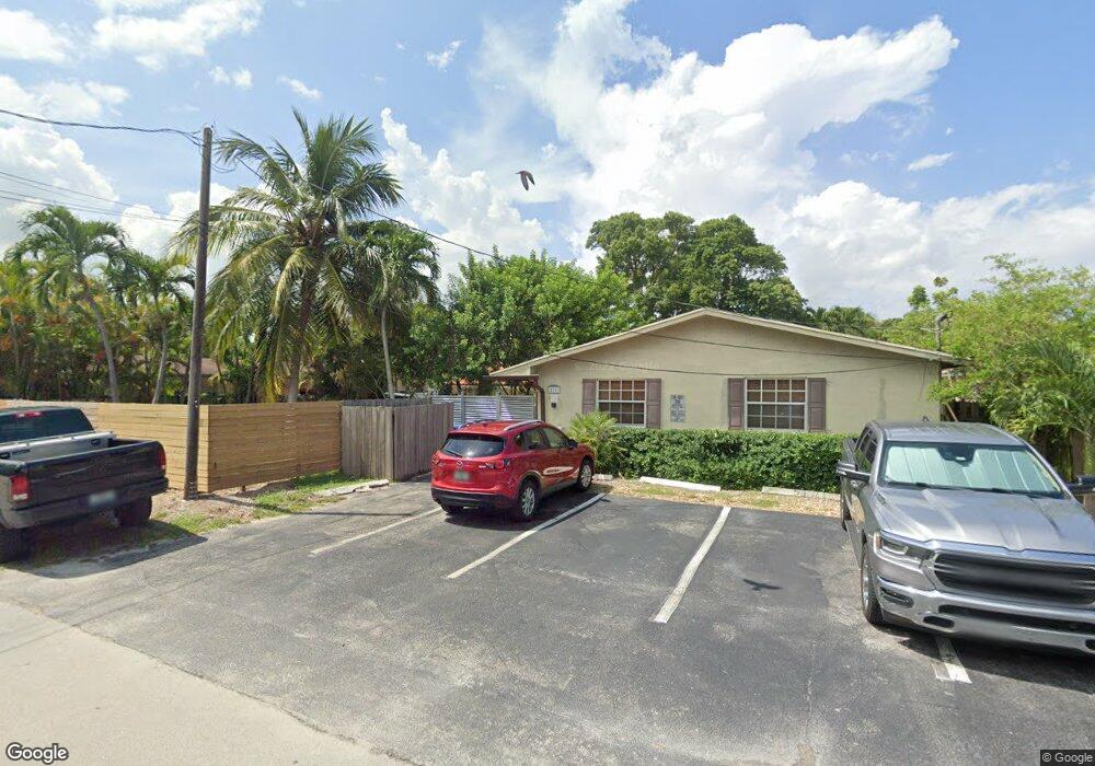 821 SW 4th St unit 1, Fort Lauderdale, FL 33312 - photo 1