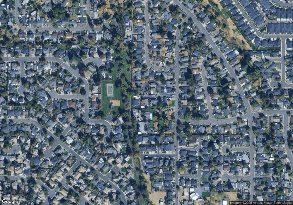 3429 Snowy Butte Ln, Central Point, OR 97502 - photo 1