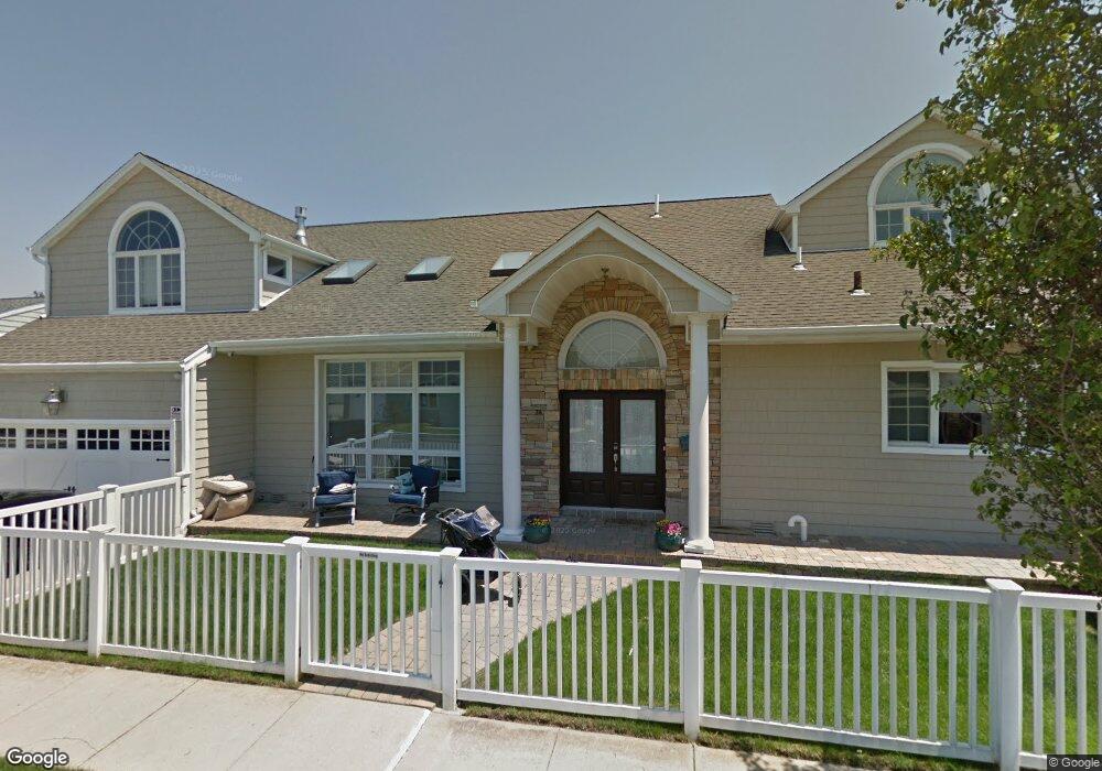 74 Curley St, Long Beach, NY 11561 - photo 1