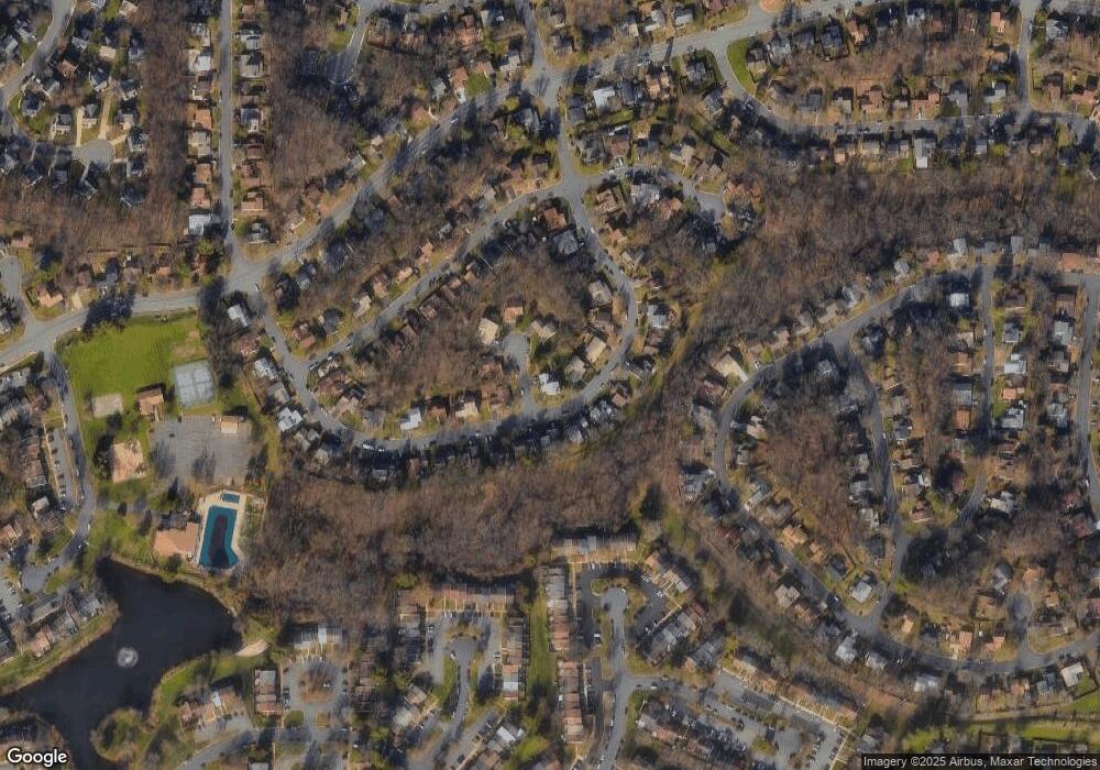 15 Three Oaks Ct, Sterling, VA 20164 - photo 1