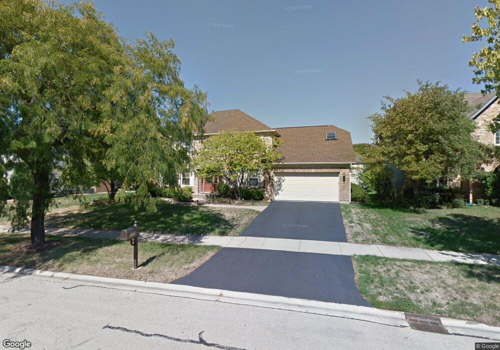 1049 Augustana Dr, Naperville, IL 60565 - photo 1