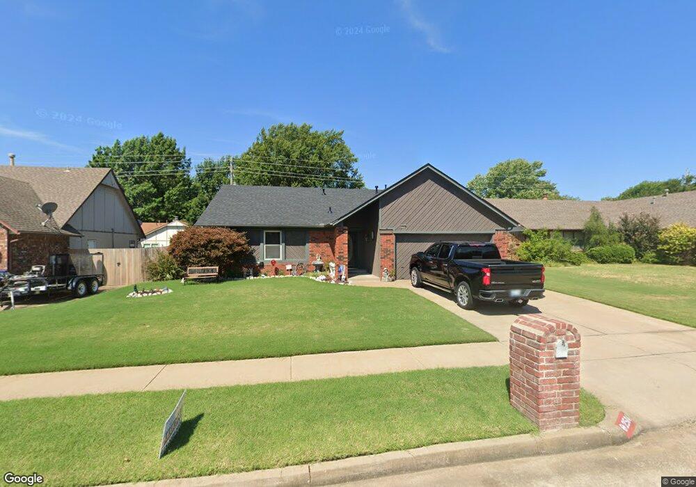 2504 S Fir Ave, Broken Arrow, OK 74012 - photo 1
