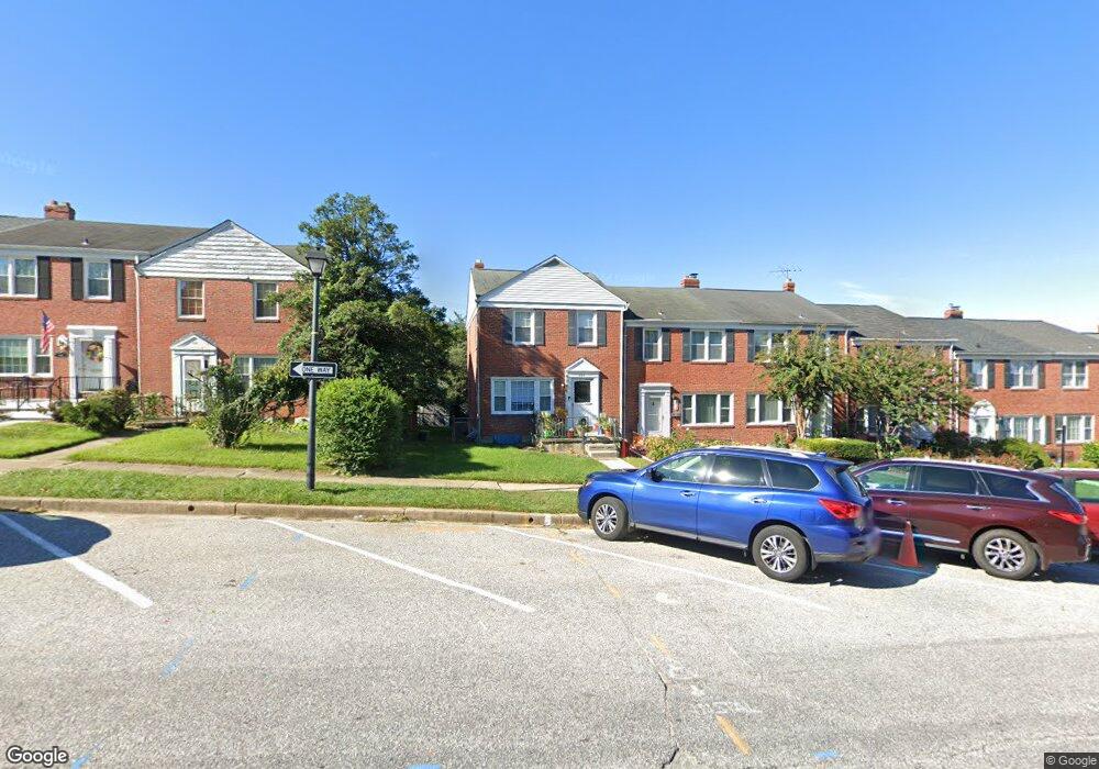 952 Radcliffe Rd, Towson, MD 21204 - photo 1