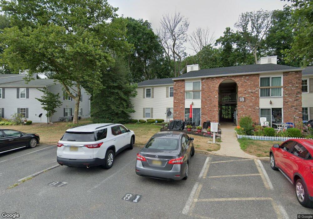 18-1 Augusta Ct, Freehold, NJ 07728 - photo 1