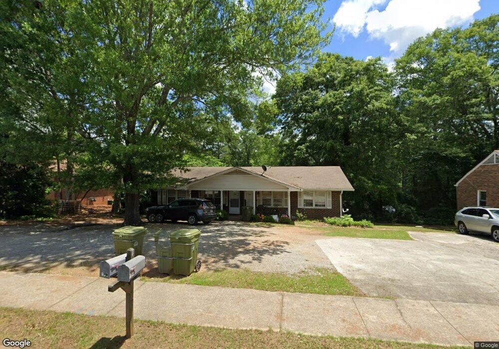 807 Stewart St, Carrollton, GA 30117 - photo 1