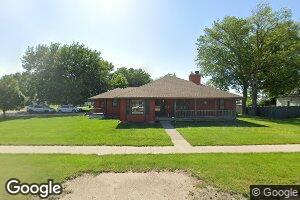 211 S 4th St, Mapleton, IA 51034