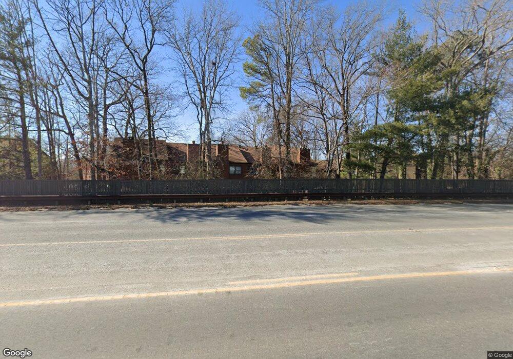 11618 E Briar Patch Dr, Midlothian, VA 23113 - photo 1