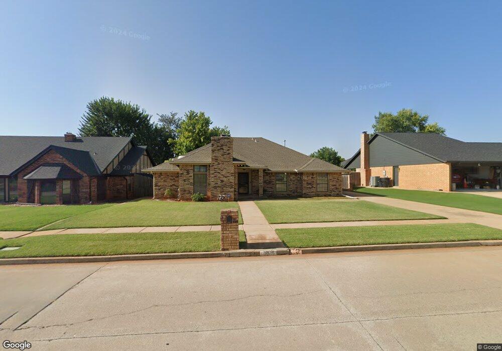 1716 E Main St, Moore, OK 73160 - photo 1