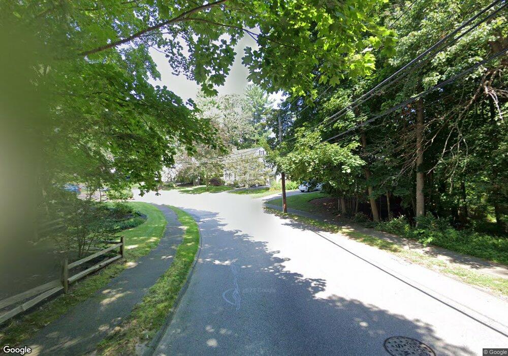 43 Mayo Rd, Wellesley, MA 02482 - photo 1