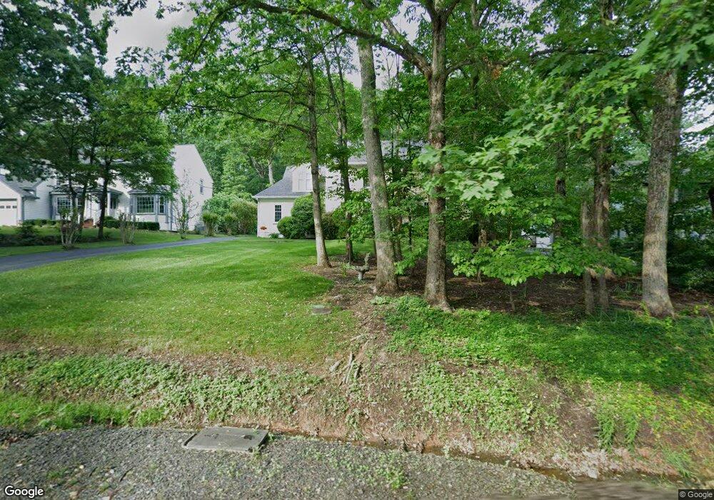 6411 Spring Lake Dr, Burke, VA 22015 - photo 1