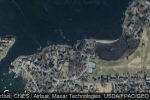 12 Bayview Ave, Biddeford, ME 04005