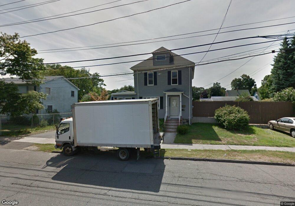437 Central St unit 2, Saugus, MA 01906 - photo 1