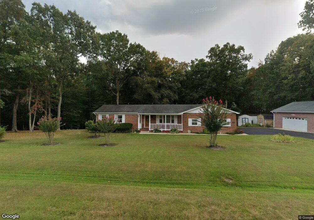 37245 E Lakeland Dr, Mechanicsville, MD 20659 - photo 1