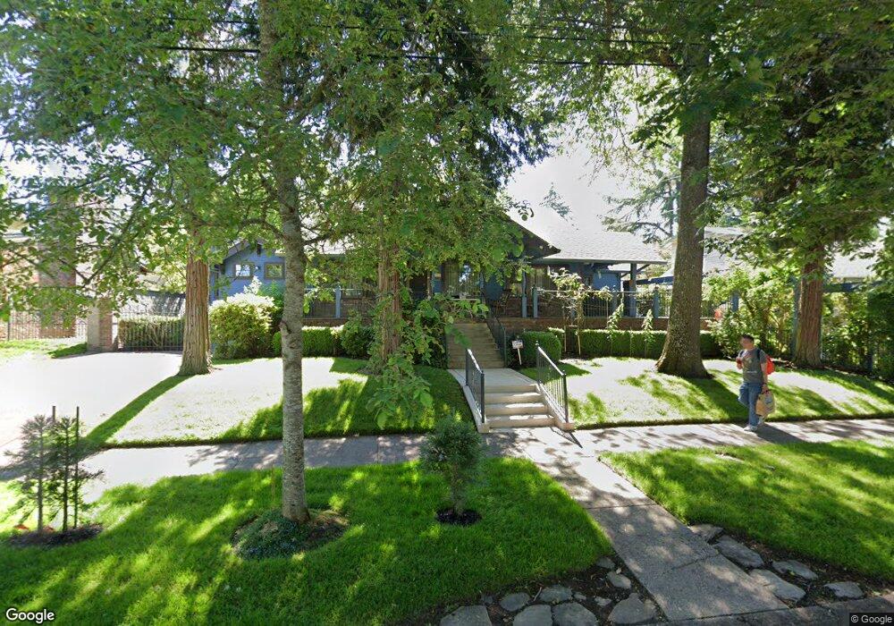 2137 Alder St, Eugene, OR 97405 - photo 1