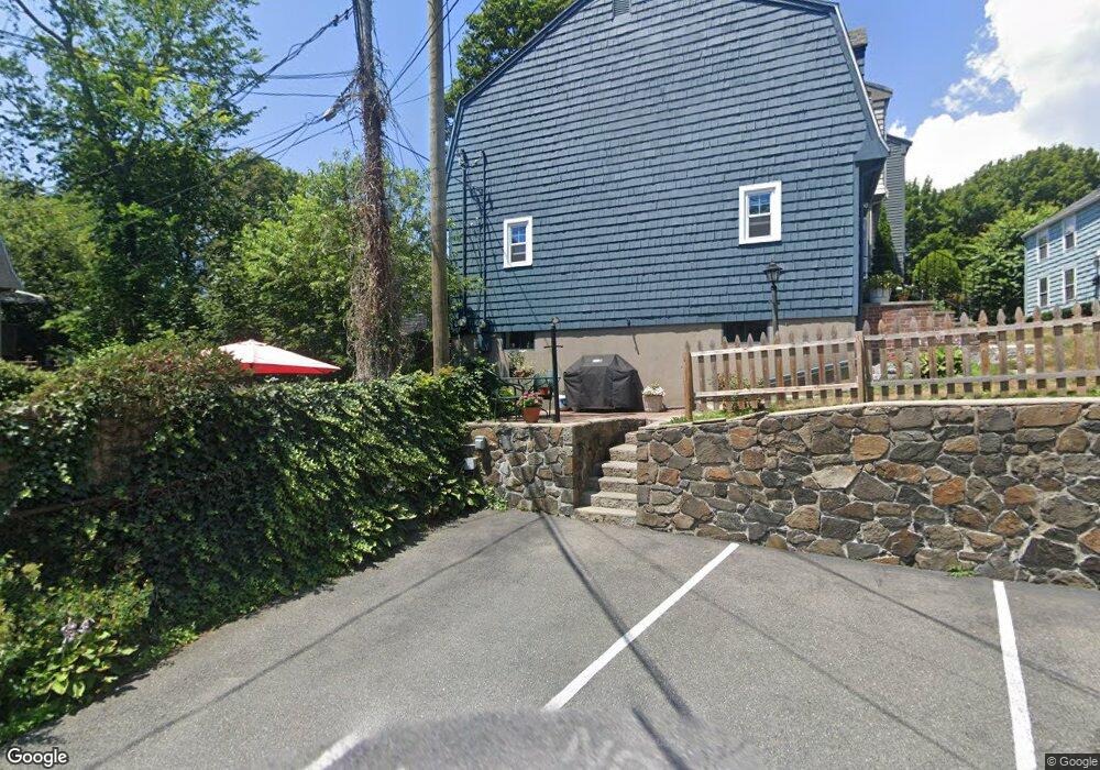 1/2 Frost Ln unit 1/2 FROST, Marblehead, MA 01945 - photo 1